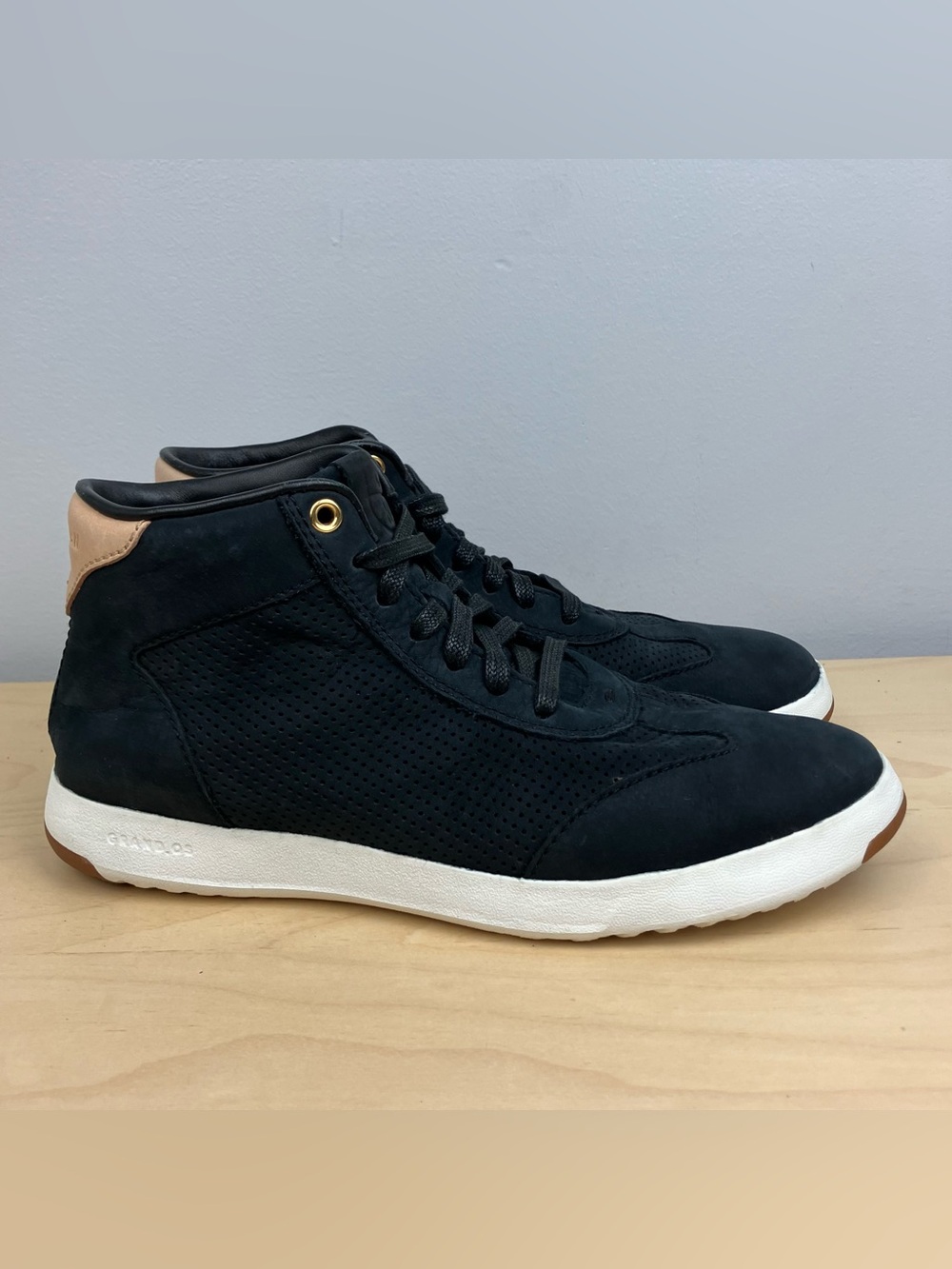 Cole Haan Women’s Size 6.5 B GrandPro High Top Black Leather Shoes Lace Up